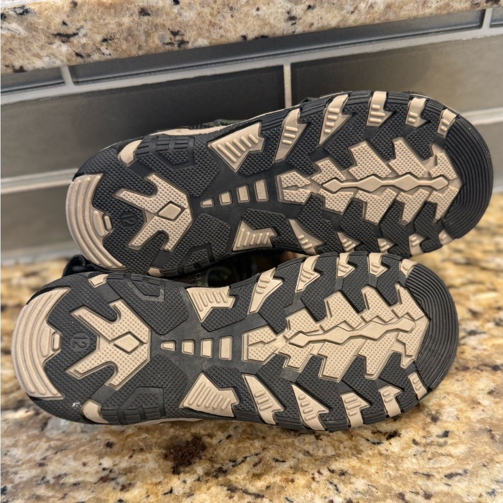 Khombu - Boys strappy sandals, Size 12 - Picture 5 of 5